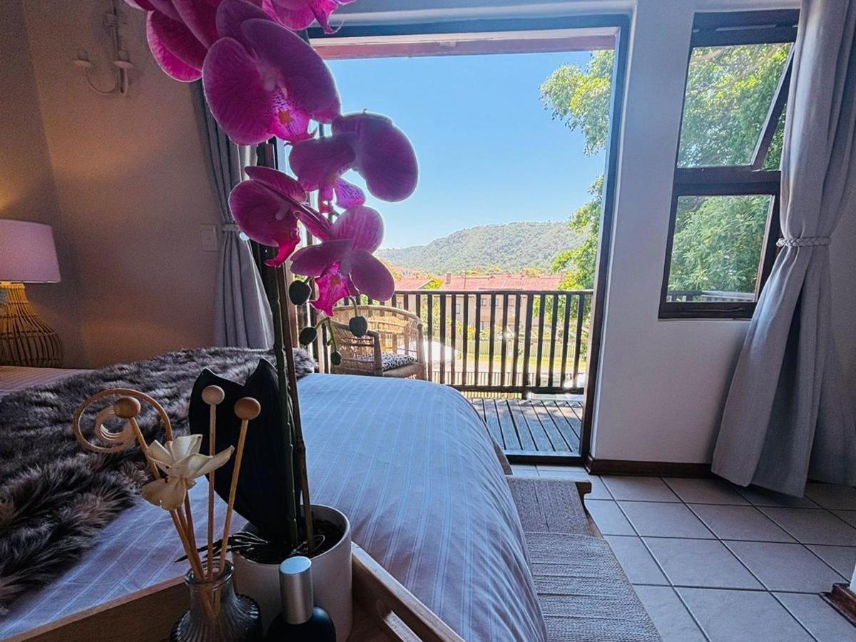 Bliss In The Bay Guesthouse Plettenberg Bay Exteriör bild