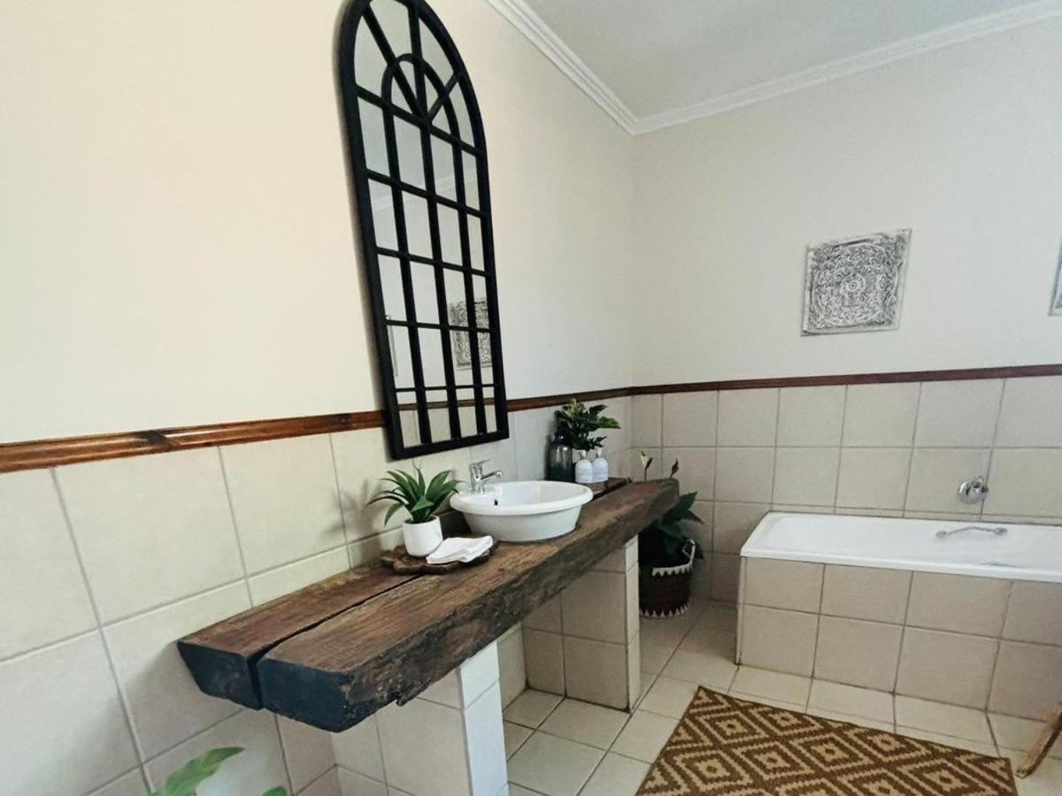 Bliss In The Bay Guesthouse Plettenberg Bay Rum bild